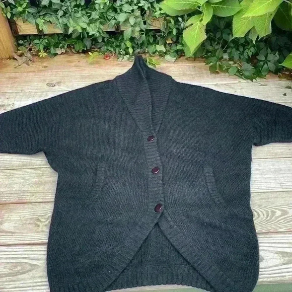 I. B. Diffusion Vintage small mohair wool, bat wing, heavy knit cardigan, black - Picture 10 of 13